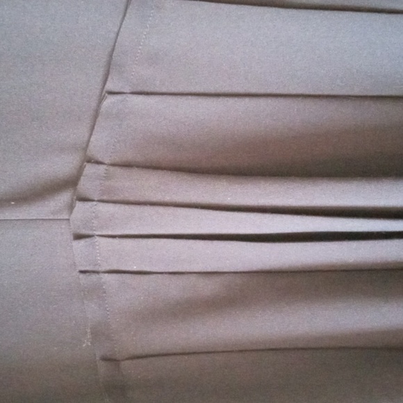 Lewitt Dress - Picture 6 of 8